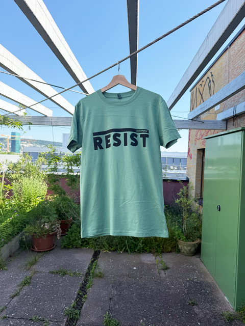 Unisex T-Shirt "RESIST" Sage Green